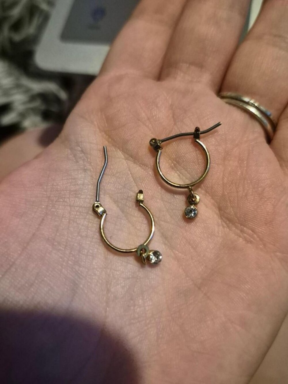 Earring set - Picture 5 of 8